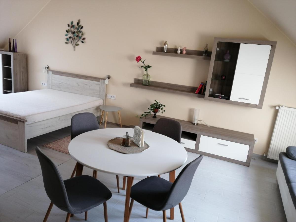 Gardencity Apartmanhaz Győr Zewnętrze zdjęcie