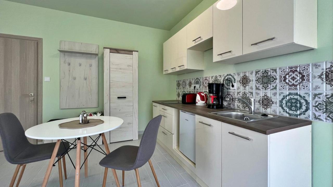 Gardencity Apartmanhaz Győr Zewnętrze zdjęcie